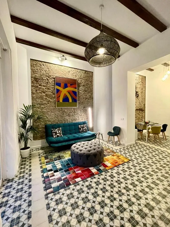Puerta Roja 3 Bedroom Luxury Apartment Malaga