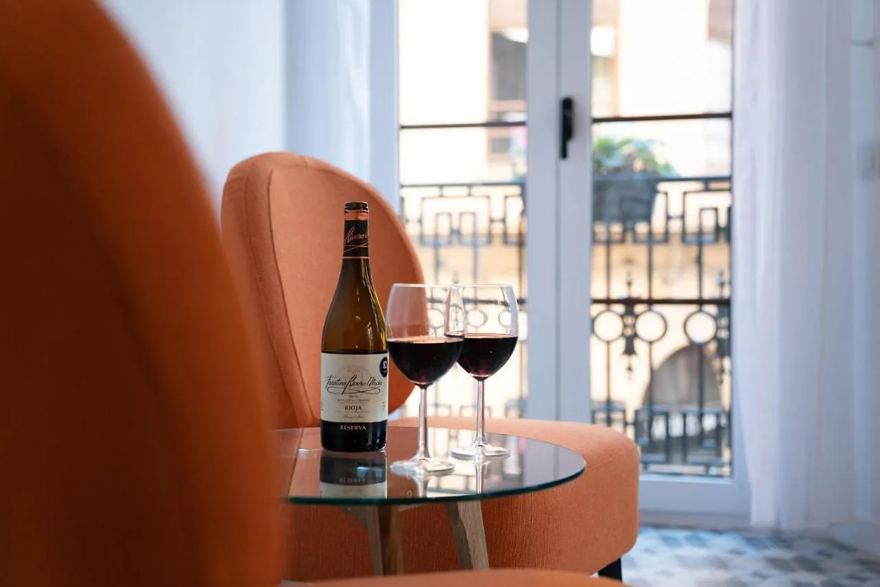 Puerta Roja 3 Bedroom Luxury Apartment Malaga 0*,